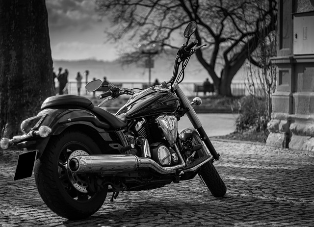 Waarom een motorverzekering vergelijken essentieel is voor elke motorrijder